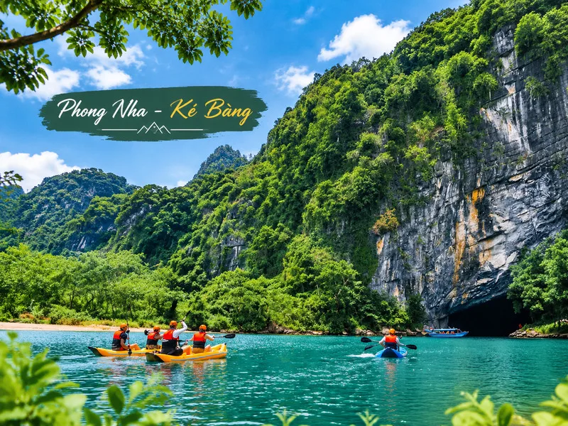 Ngoài khám phá hang, du khách có thể đi thuyền sông Son, trekking, chèo kayak và đạp xe giữa thiên nhiên.